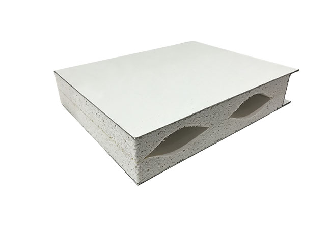 Rensingsfarge stålpanel